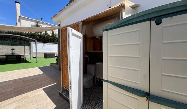 Återförsäljning - Villa -
Torrevieja - Los Balcones