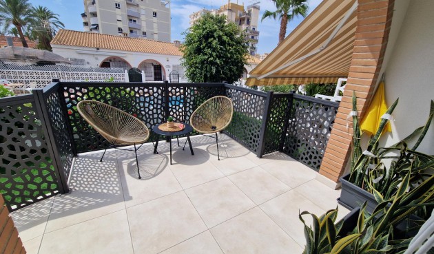 Återförsäljning - Town House -
Torrevieja - Costa Blanca