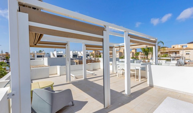 Resale - Villa -
Orihuela Costa - Costa Blanca