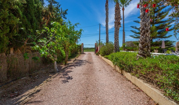 Reventa - Villa -
Daya Vieja - Costa Blanca