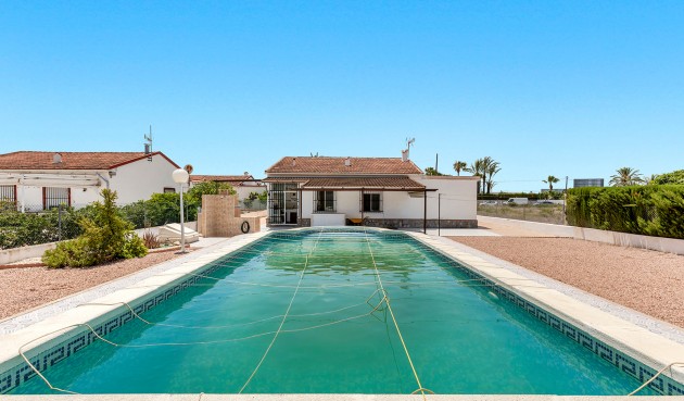 Reventa - Villa -
San Fulgencio - Costa Blanca