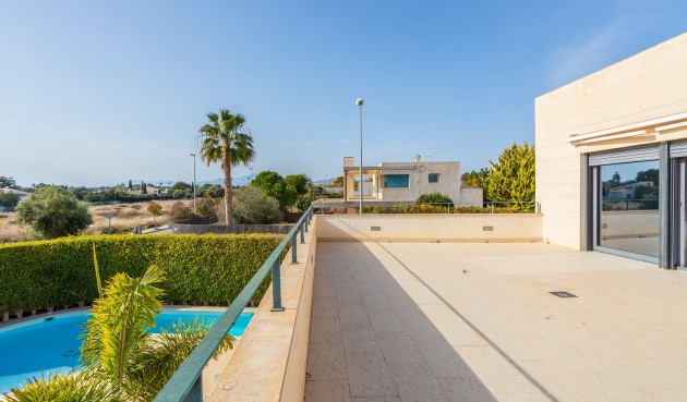 Återförsäljning - Villa -
San Juan de Alicante - Costa Blanca