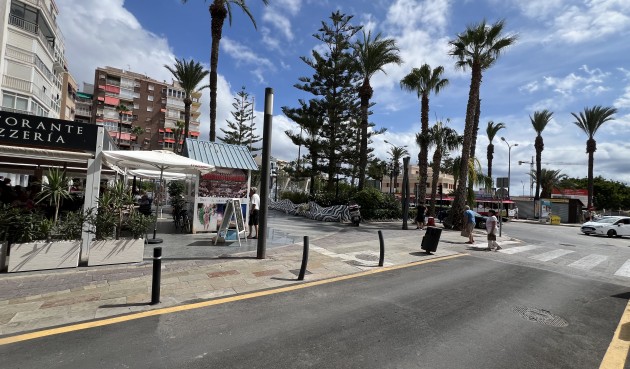 Resale - Apartment -
Torrevieja - Costa Blanca