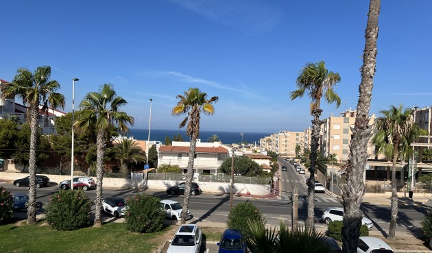 Återförsäljning - Apartment -
Torrevieja - Costa Blanca