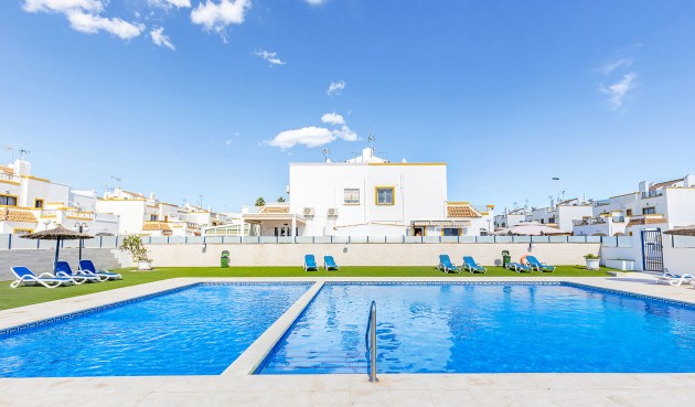 Brukt - Town House -
Torrevieja - Costa Blanca