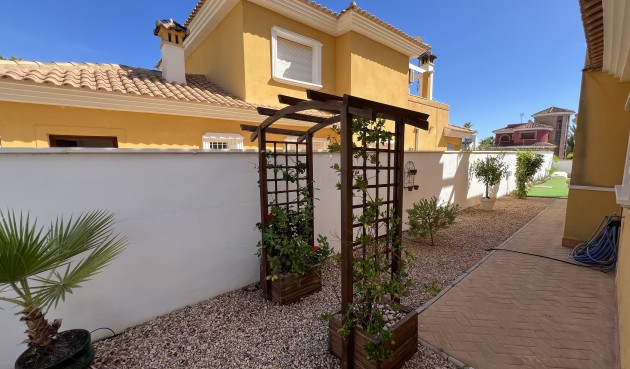 Återförsäljning - Villa -
Orihuela Costa - Costa Blanca