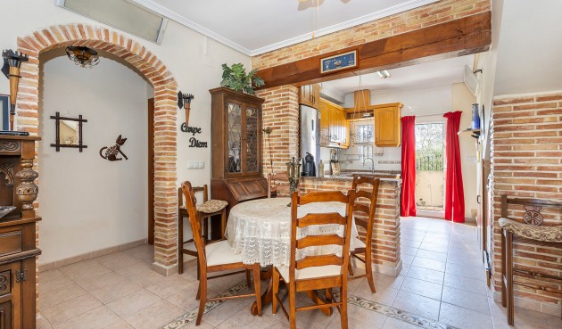 Återförsäljning - Town House -
Orihuela Costa - Costa Blanca