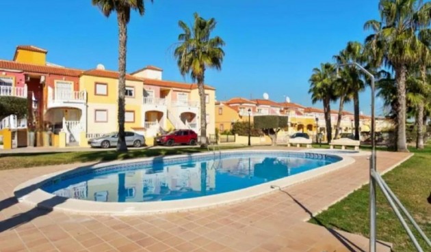 Återförsäljning - Bungalow -
Orihuela Costa - Lomas de Cabo Roig