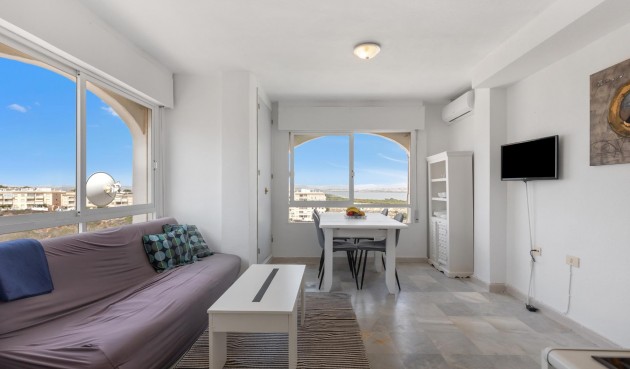 Återförsäljning - Apartment -
Torrevieja - Torre La Mata