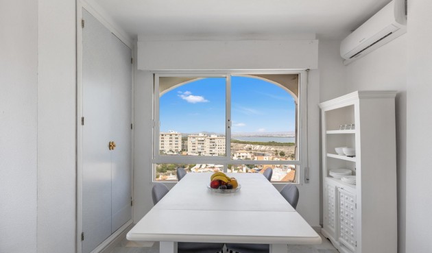 Återförsäljning - Apartment -
Torrevieja - Torre La Mata