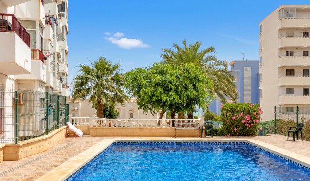 Återförsäljning - Apartment -
Torrevieja - Torre La Mata