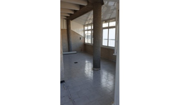 Resale - Penthouse -
Torrevieja - Centro