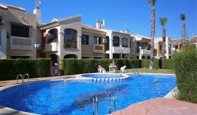 Brukt - Bungalow -
Torrevieja - Torretas