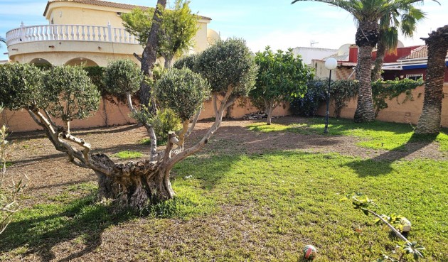 Återförsäljning - Villa -
Torrevieja - San Luis