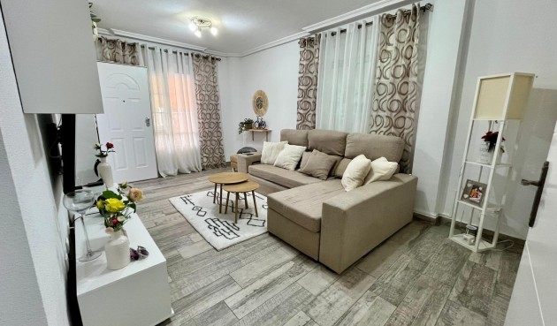 Brukt - Town House -
Orihuela Costa - La Zenia