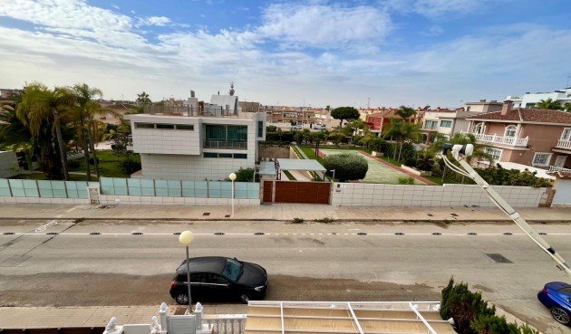 Brukt - Town House -
Orihuela Costa - La Zenia