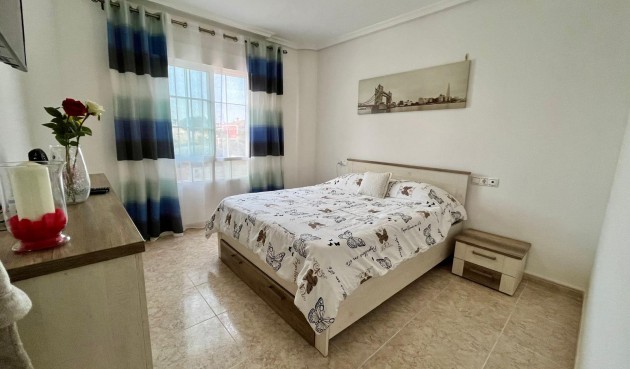 Brukt - Town House -
Orihuela Costa - La Zenia