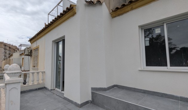 Brukt - Semi Detached -
Torrevieja - Costa Blanca