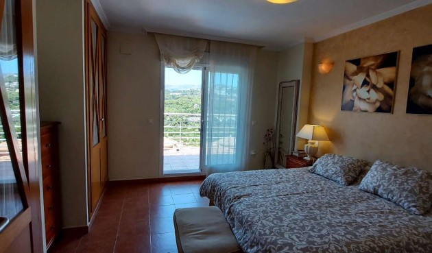 Återförsäljning - Villa -
Calpe - Costa Blanca