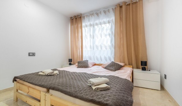 Återförsäljning - Apartment -
Torrevieja - Costa Blanca