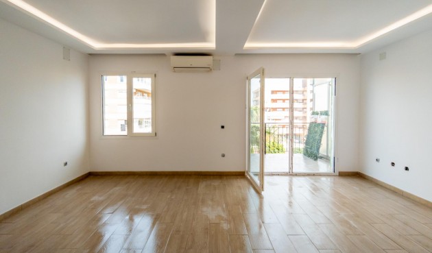 Återförsäljning - Apartment -
Torrevieja - La Veleta