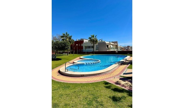 Återförsäljning - Apartment -
Orihuela Costa - PAU 26