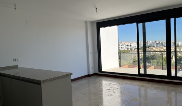 Återförsäljning - Apartment -
Orihuela - Inland