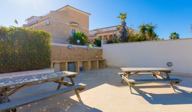 Återförsäljning - Apartment -
Orihuela Costa - Costa Blanca