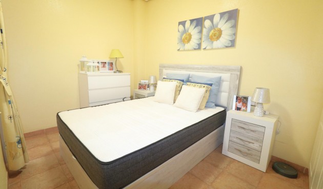 Återförsäljning - Apartment -
Torrevieja - Acequion