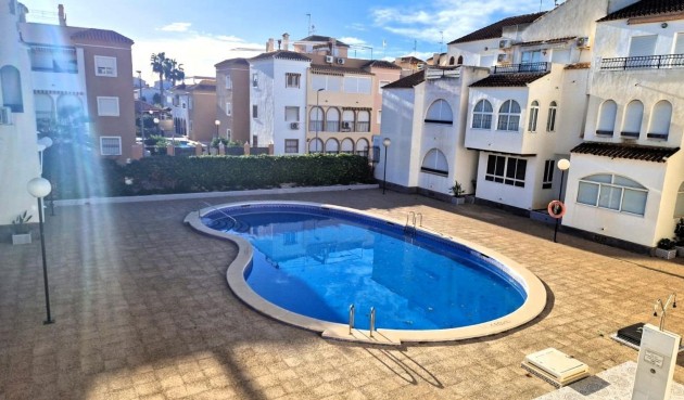 Brukt - Apartment -
Torrevieja - La Veleta