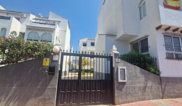 Brukt - Apartment -
Torrevieja - La Veleta