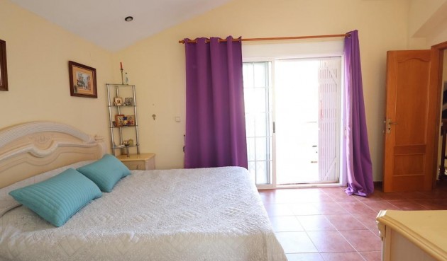 Återförsäljning - Villa -
Orihuela Costa - Costa Blanca