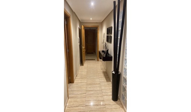 Återförsäljning - Apartment -
Torrevieja - Costa Blanca