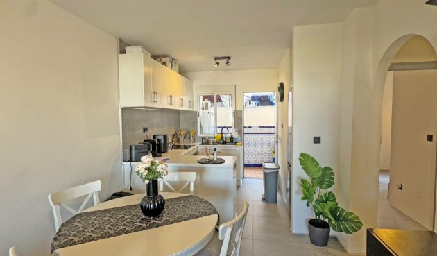 Återförsäljning - Apartment -
Orihuela Costa - Costa Blanca