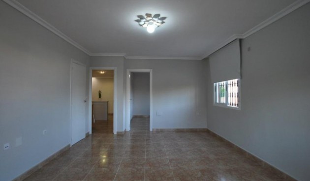 Reventa - Villa -
Torrevieja - La Siesta - El Salado - Torreta