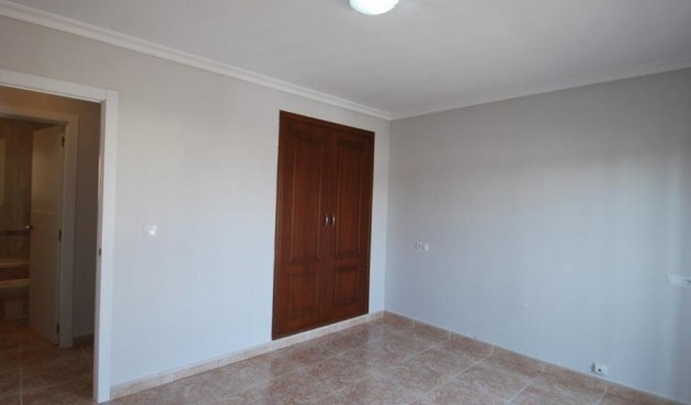 Reventa - Villa -
Torrevieja - La Siesta - El Salado - Torreta