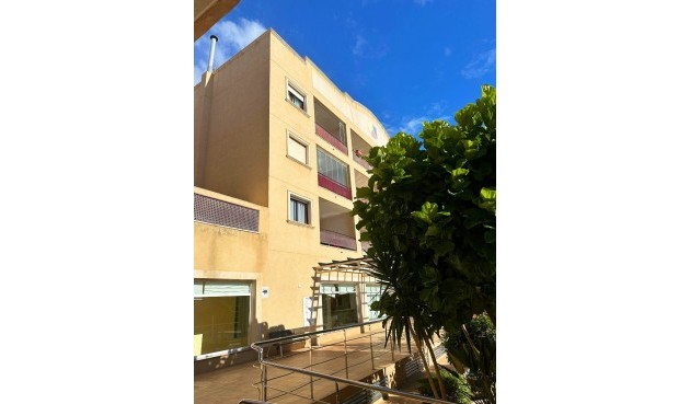 Återförsäljning - Apartment -
Orihuela Costa - Costa Blanca