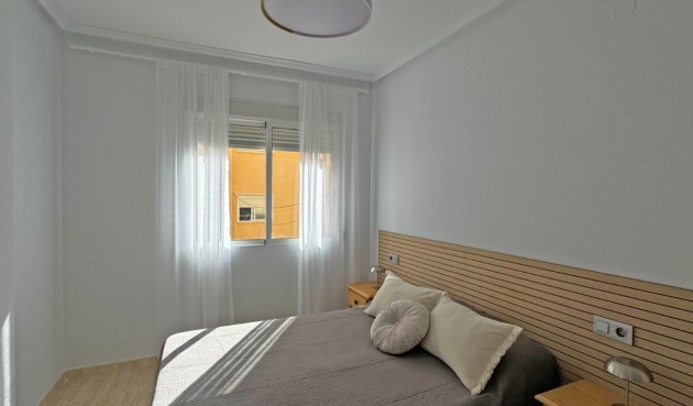 Återförsäljning - Apartment -
Torrevieja - Costa Blanca