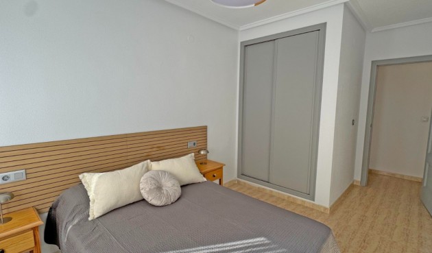 Återförsäljning - Apartment -
Torrevieja - Costa Blanca