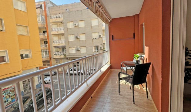 Återförsäljning - Apartment -
Torrevieja - Costa Blanca