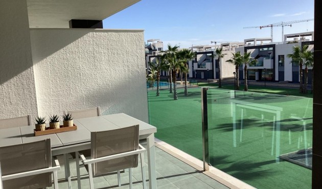 Brukt - Apartment -
El Raso - Costa Blanca