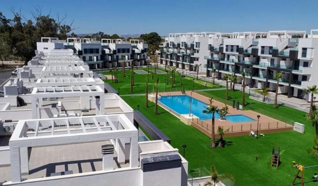 Brukt - Apartment -
El Raso - Costa Blanca