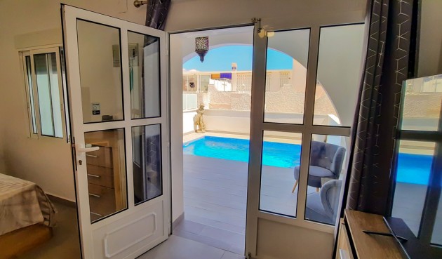 Brukt - Town House -
Villamartin - Costa Blanca