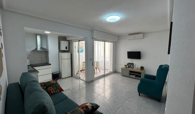 Brukt - Apartment -
Torrevieja - Playa del Cura