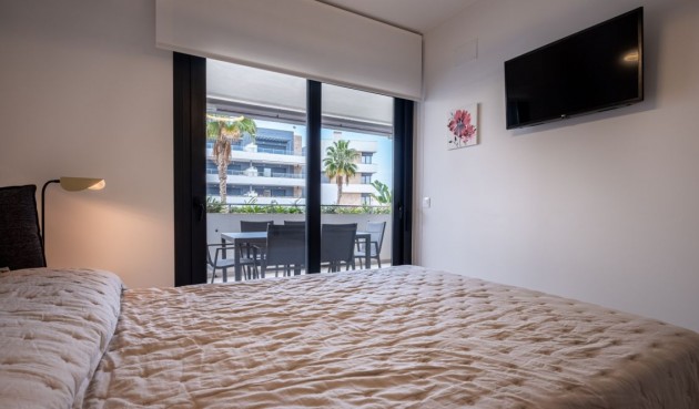 Brukt - Apartment -
Orihuela Costa - Costa Blanca