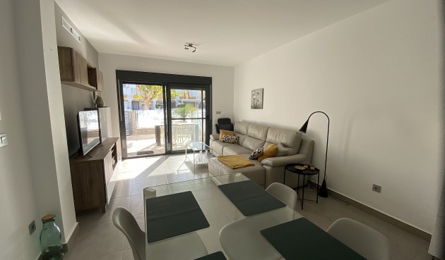 Brukt - Bungalow -
Pilar de la Horadada - Costa Blanca