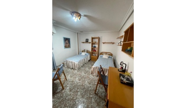 Brukt - Apartment -
Torrevieja - Centro