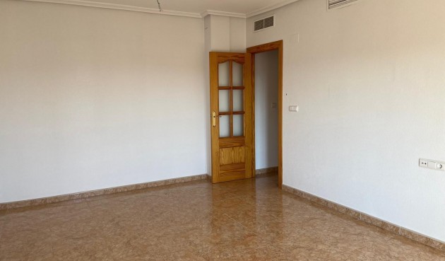 Resale - Apartment -
Almoradí