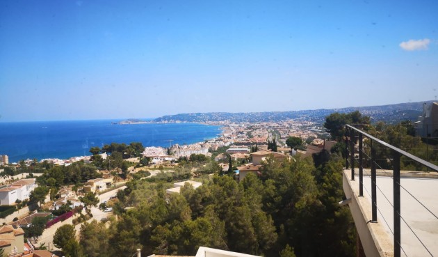 Brukt - Villa -
Jávea - Costa Blanca