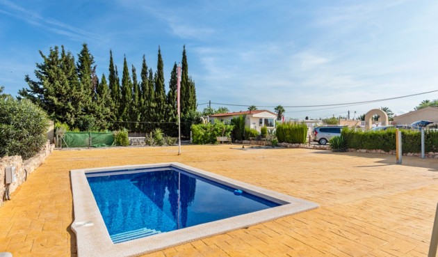 Brukt - Villa -
Los Montesinos - Costa Blanca